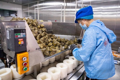 新華全媒 老手藝做成大產業(yè) 粽子村 里粽飄香